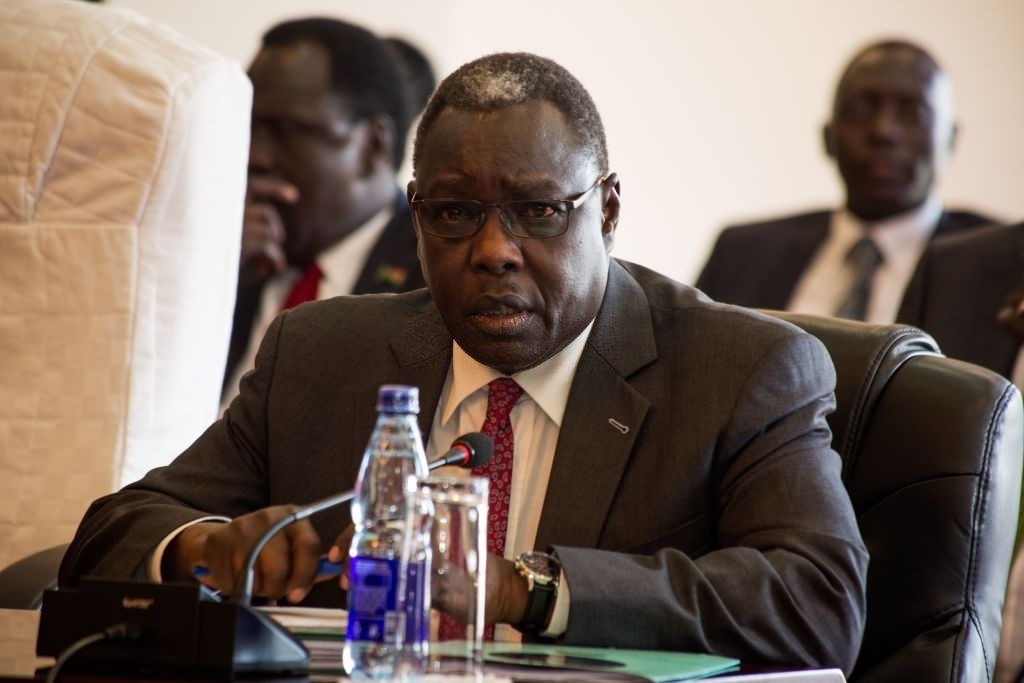 ‘It’s a lie! No money looted’