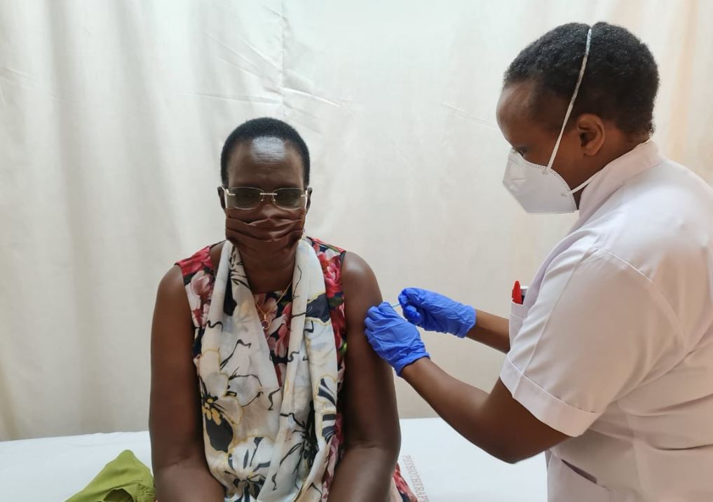 VP Rebecca Nyandeng gets her first jab