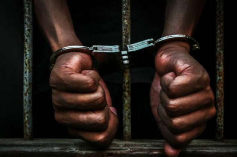 12 detained after police foil ugly land dispute in Thongping