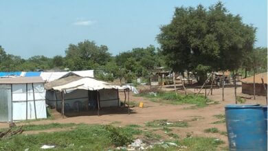 Mangalla IDP boss locks self in police station