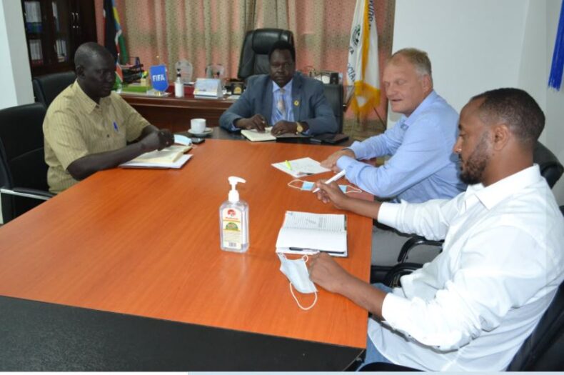 SSFA, Cross Cultures discuss football development initiative