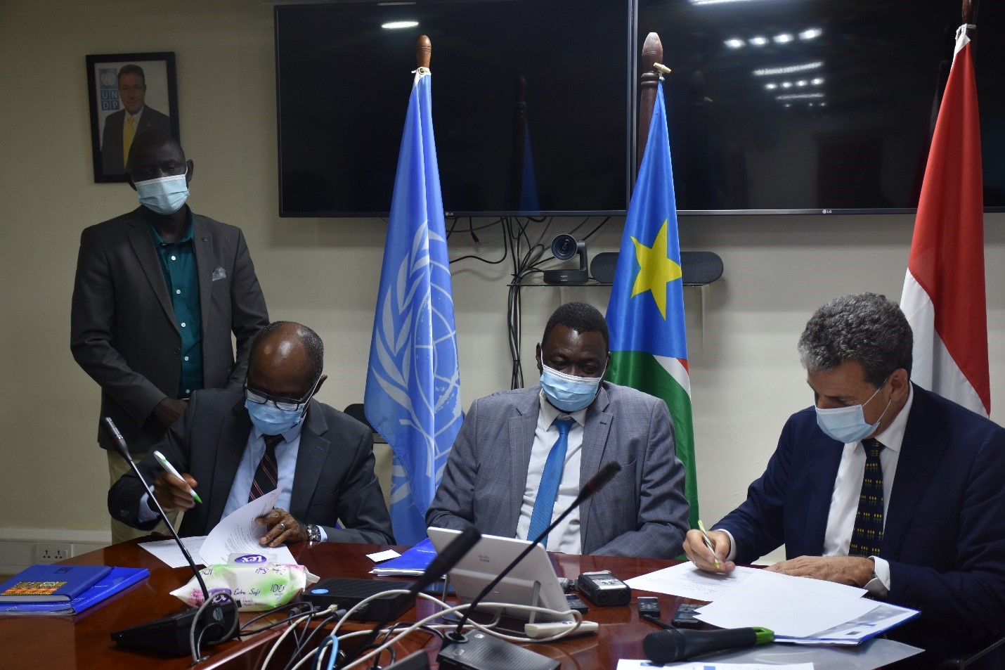 Netherlands donates $14.14 million for judicial reforms
