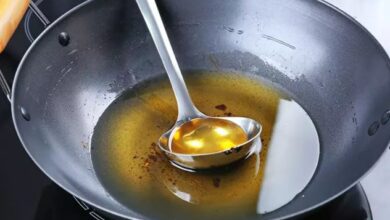 U.S donates 240 metric tonnes of vegetable oil for refugees