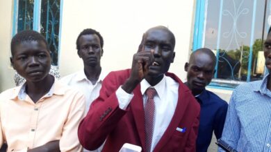 Bakery workers seek help for ailing colleagues